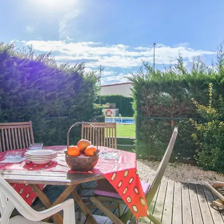 Holiday home Cypress House *